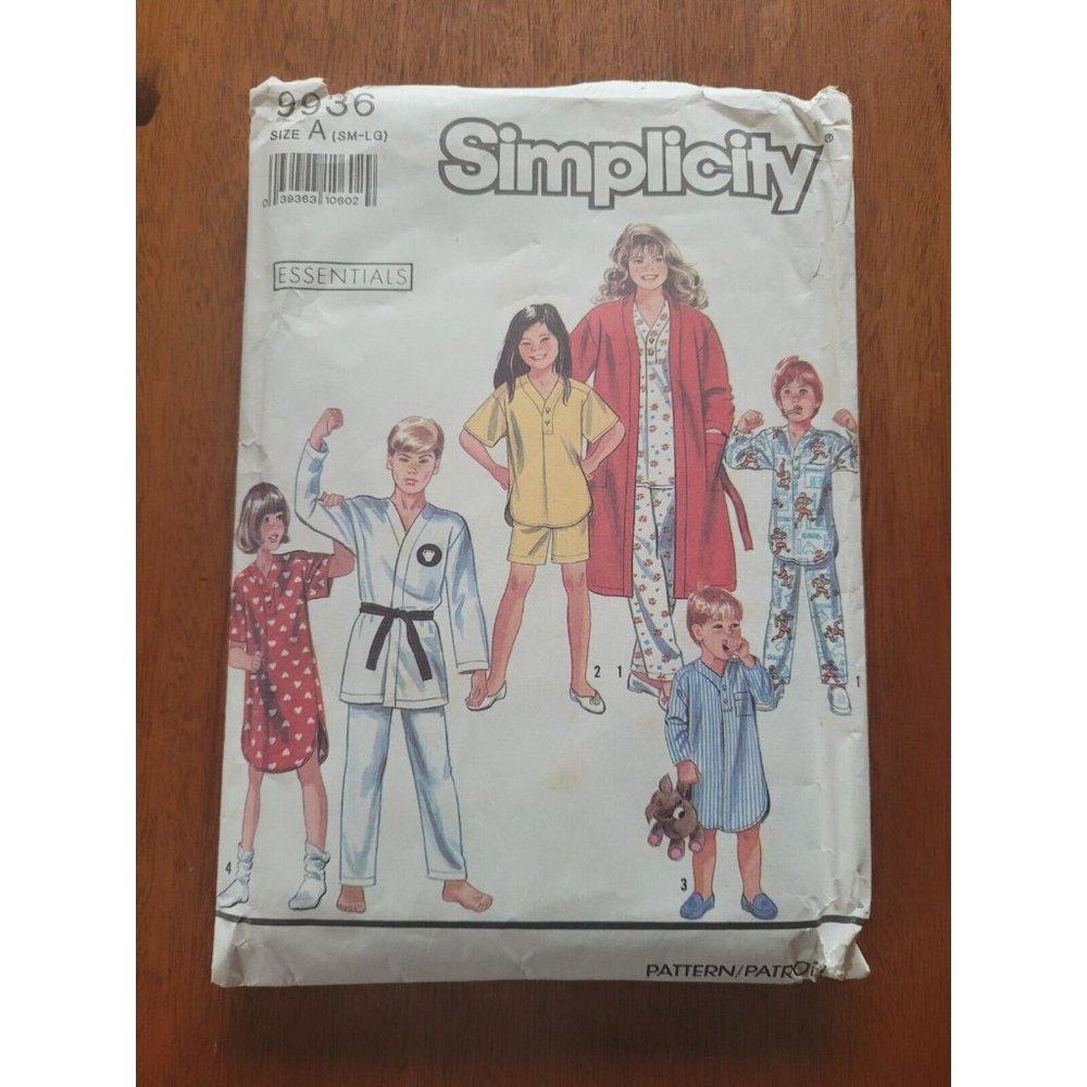 Simplicity Pattern 9936 Child Children Kids Pajamas PJs size A (sm-Lg) UNCUT FF
